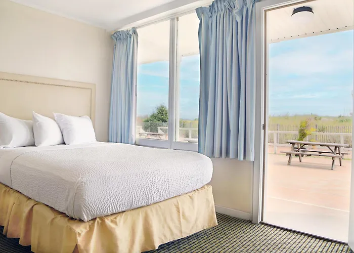 Seabonay Oceanfront