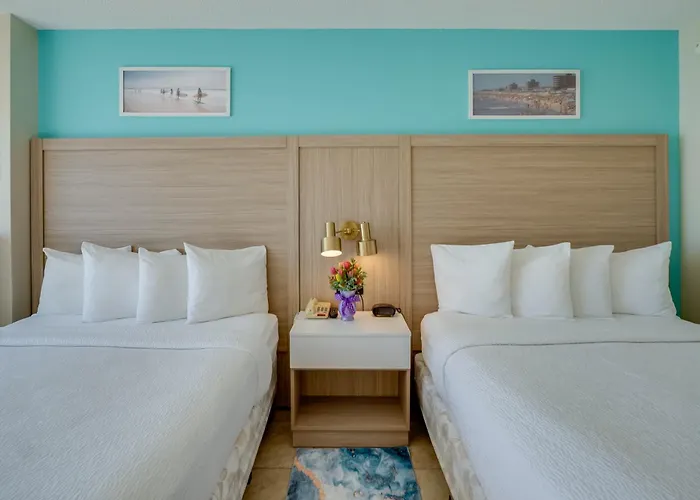 Airport Hotel: Paradise Plaza Inn